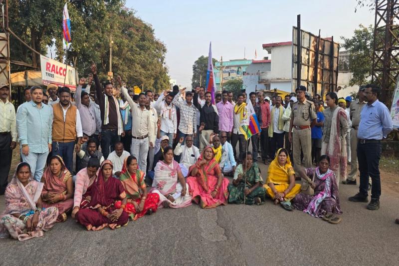 Horrific road accident on Delhi-Mumbai Expressway, 5 people died on the spot