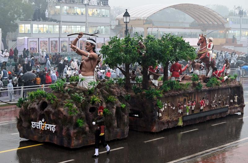 Chhattisgarh's tableau decorated on the path of duty, Chhattisgarh's tableau showed a live glimpse of tribal culture in the rehearsal. Chhattisgarh news hindi news latest News khabargali 