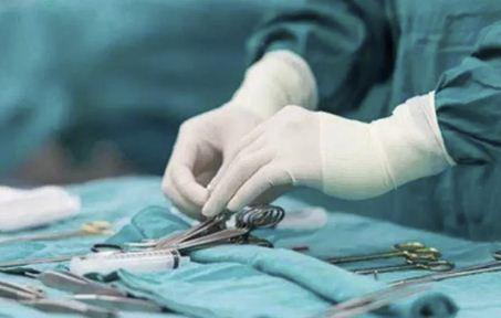 Father's wrist was cut by his son's attack, doctors performed surgery to save his life.