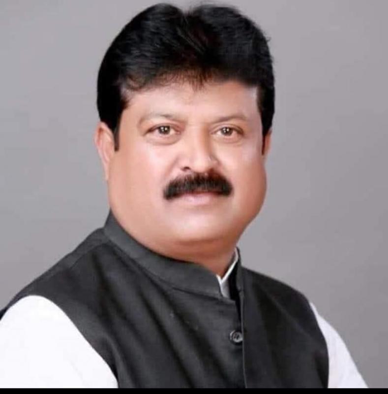 The decision to make lump sum payment of the difference in the amount of paddy sold before Holi is indicative of the sensitivity of the government, Sanjay Srivastava, Chairman of Civil Supplies Corporation, Chhattisgarh, Khabargali