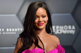 10 rounds of firing took place at American pop singer Rihanna's home, creating panic in the area.