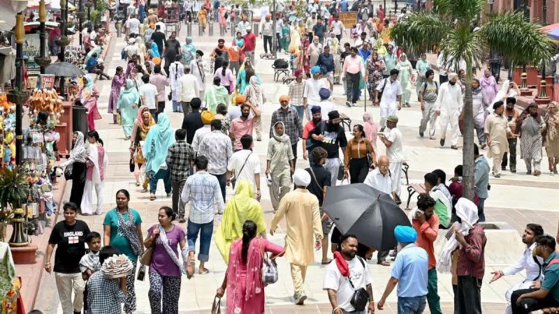  Holidays cancelled during Census-2027, prior permission mandatory for holidays in May raigarh hindi news khabargali 