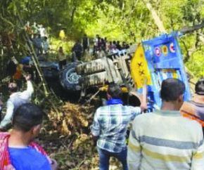  Three pilgrims killed and several injured as tractor-trolley falls into ditch on National Highway hindi news latest news khabargali 