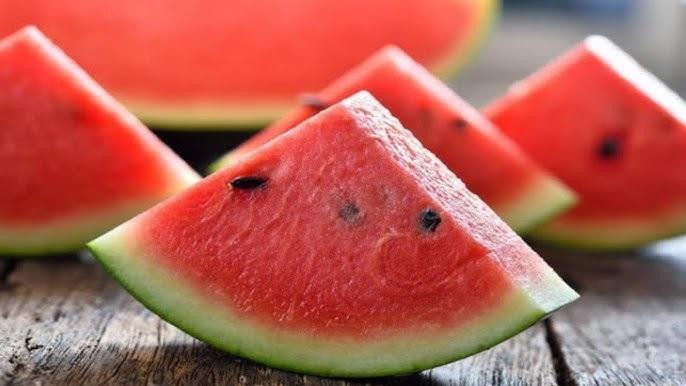 Four children fell ill after eating watermelon, a 15-year-old boy died and three were hospitalized. Hindi news latest news khabargali 
