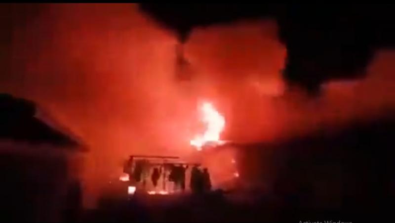 Massive fire in girls' residential school, 16 girl students burnt alive Kenya news big news hindi news khabargali 