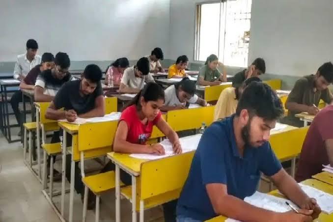  NEET UG exam centres to have 5G jammers this time, question papers delivered via Air Force plane raipur chhattisgarh hindi news khabargali 