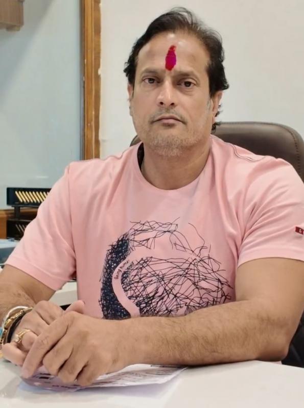 Former MLA Vikas Upadhyay opens front against Adani Smart Meter and rising electricity rates, appeals to public to fill the form, former MLA of Raipur West and shadow MP of Raipur Lok Sabha, Chhattisgarh, Khabargali
