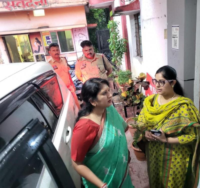 Due to the solid monitoring of the commission and the hard work of SJPU police, the girl returned safely. After 4 days of surveillance, the missing girl from Bilaspur was found at the border. Raipur, Khabargali, Dr. Varnika Sharma, Chairperson of Chhattisgarh State Child Rights Protection Commission