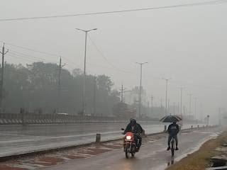  Heavy rainfall across 27 districts of Chhattisgarh; dams filled to the brim; signs of drought in 6 districts. raipur hindi news khabrgali 