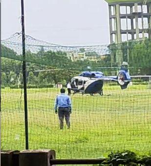  Chief Minister's helicopter makes emergency landing; technical snag occurs en route to Keshpur. hindi news latest news khabargali 