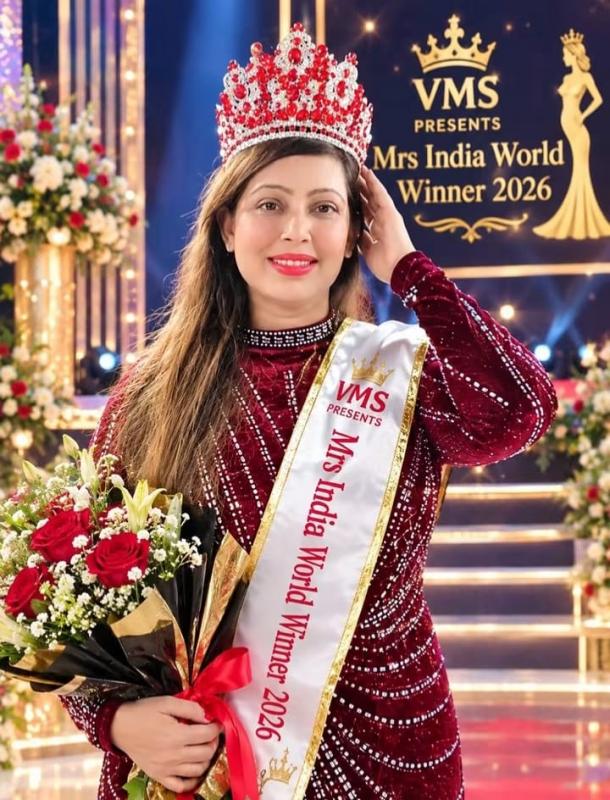 Naini Tiwari of Raipur, Chhattisgarh created history, became Mrs India World Winner 2026, Beauty Contest, Gym Trainer Gaurav, Founder and CEO of VM Management and Securtas, Raipur Jitendra Singh Chaudhary and Organizer Kavita Singh, Khabargali