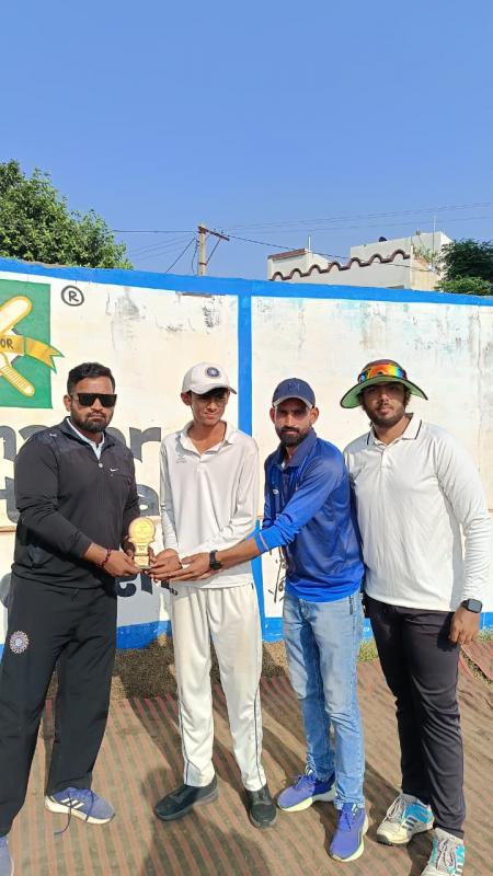 Aryan Sharma scores 120 runs in the School Cricket Tournament, Raipur; Disha Public School wins the 'Cricket Terminator School Champions Trophy',Season 6, Chhattisgarh School Cricket, Terminator International Cricket Academy; Director and NIS Cricket Coach: Dr. Shabab Quraishi; Chhattisgarh, Khabargali.