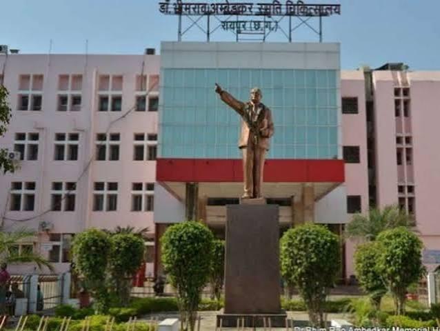 Holidays in Raipur from Sunday to Tuesday Ambedkar Hospital s OPD to remain open for only 2 hours on Monday hindi news raipur news khabargali 